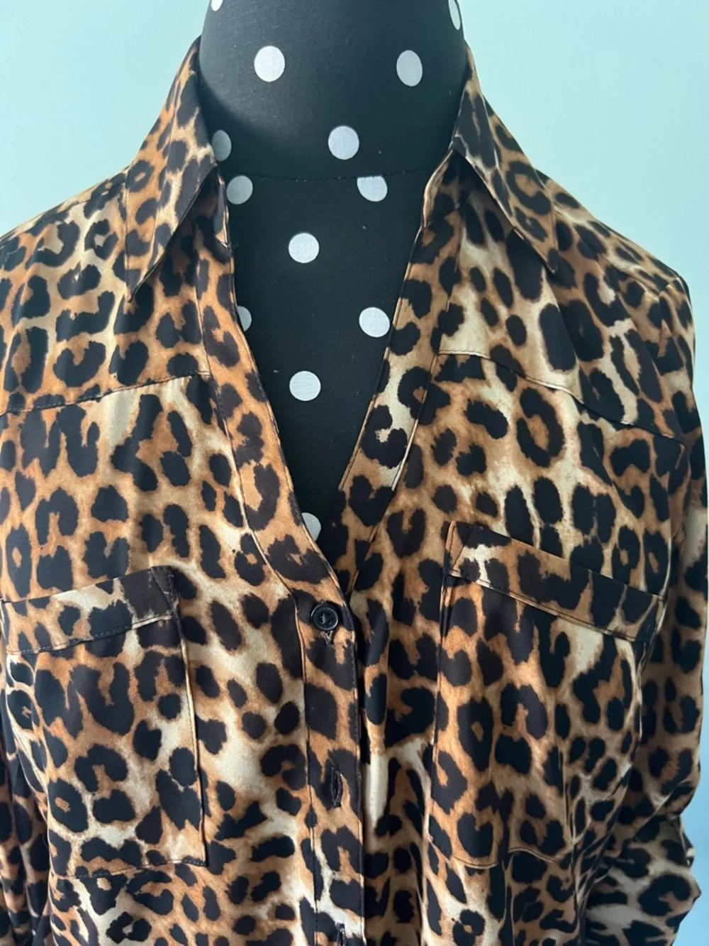 NWT EXPRESS Leopard Print Button-Up Blouse - Brown & Black - Picture 2 of 3